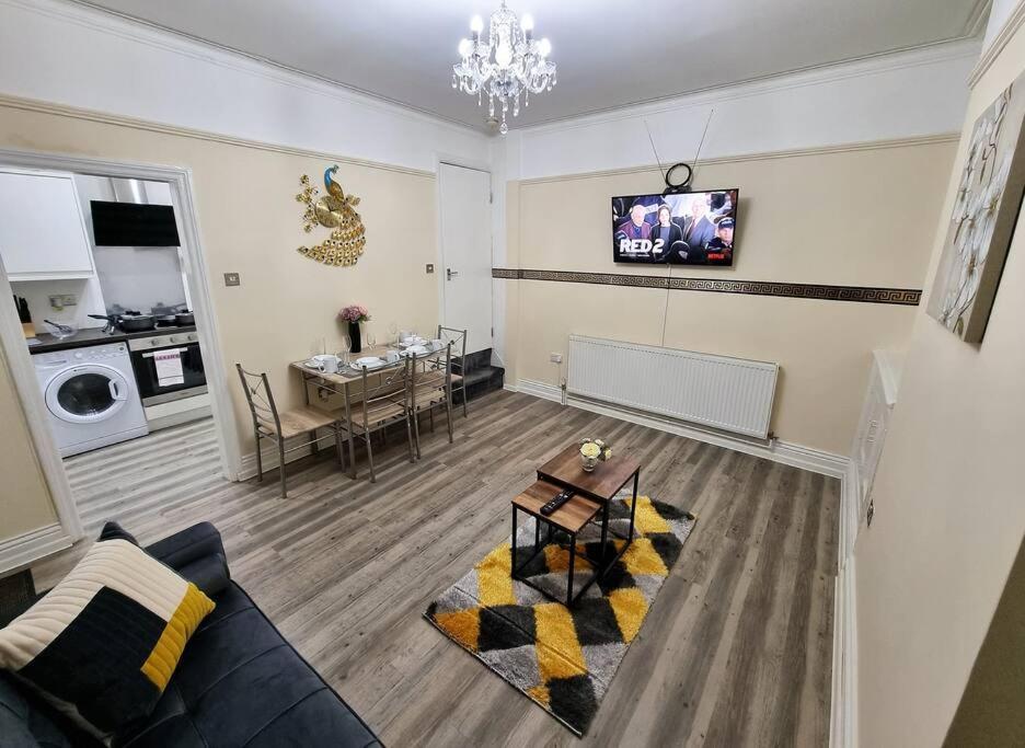 *6R* Setup For Your Most Amazing & Relaxed Stay + Free Parking + Free Fast Wifi * Beeston Hill Esterno foto